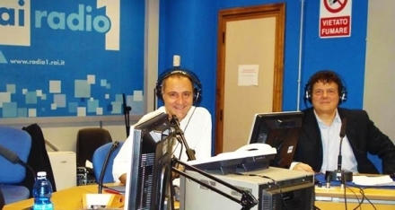 Roberto Bernardi ...cantante e interprete musicale canzoni italo brasiliane... - Roberto Bernardi